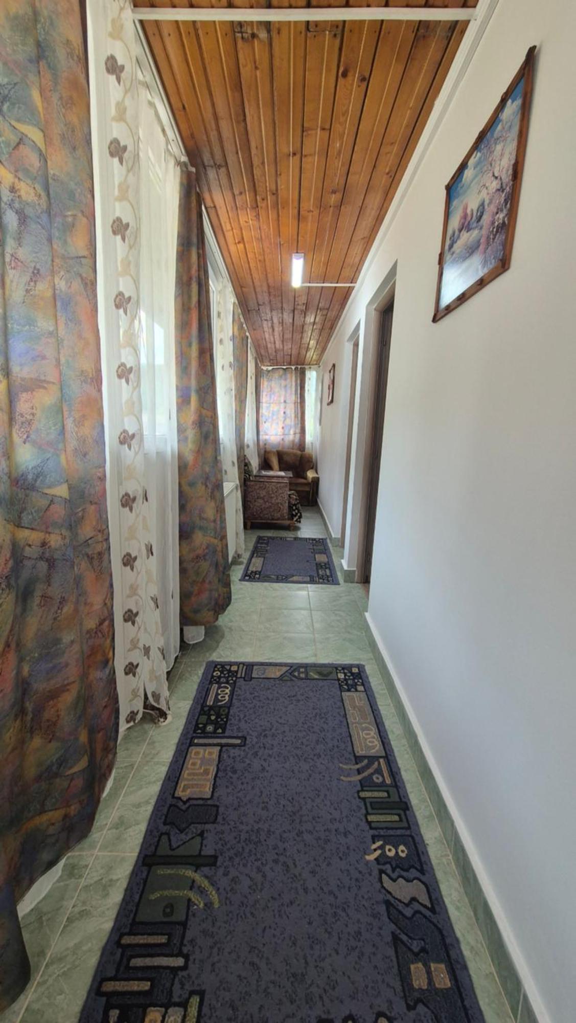 Vila Crinilor Calimanesti Luaran gambar